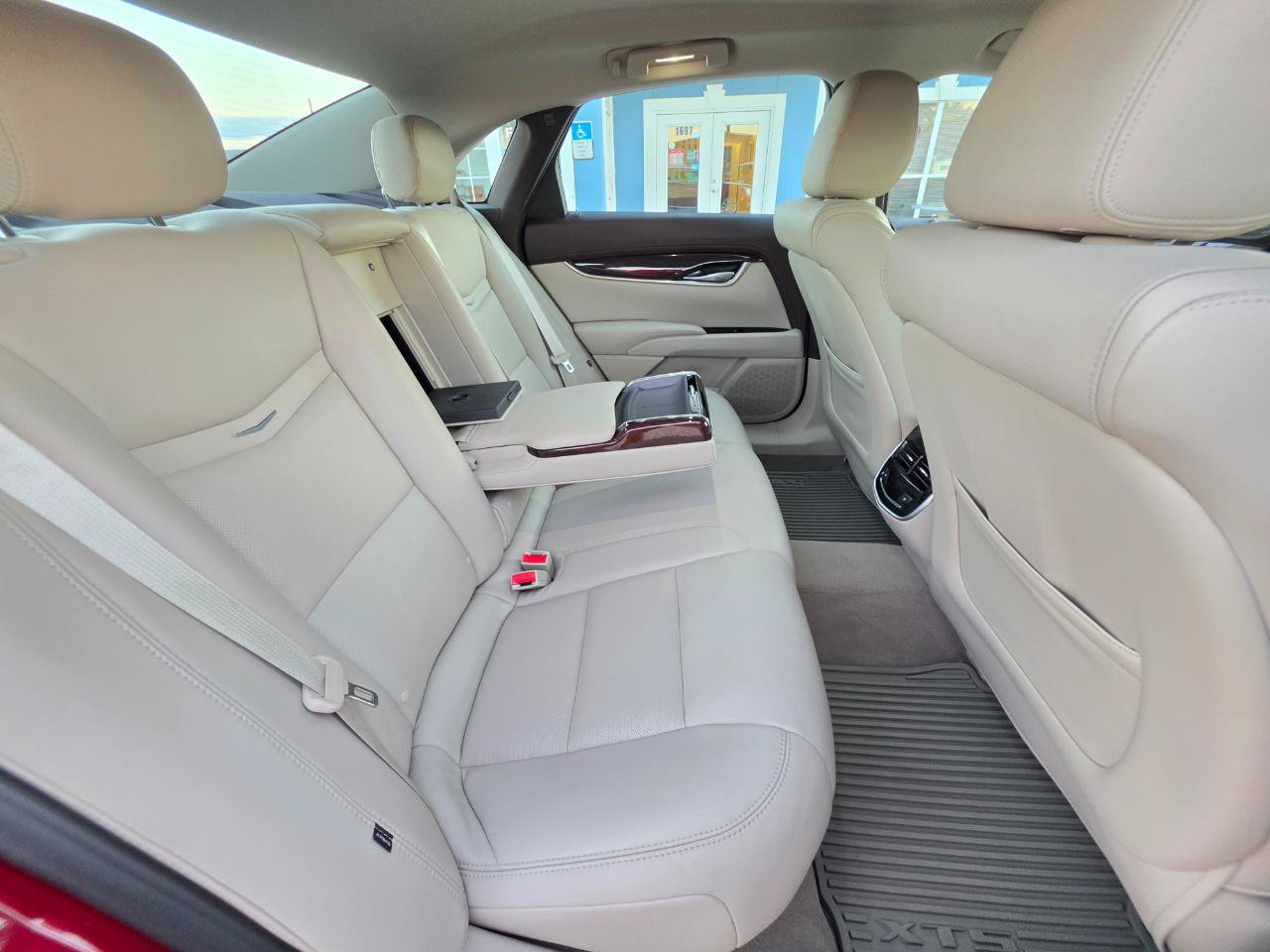 Used 2016 Cadillac XTS Luxury w/ Driver Awareness Package AWD/4WD image 26