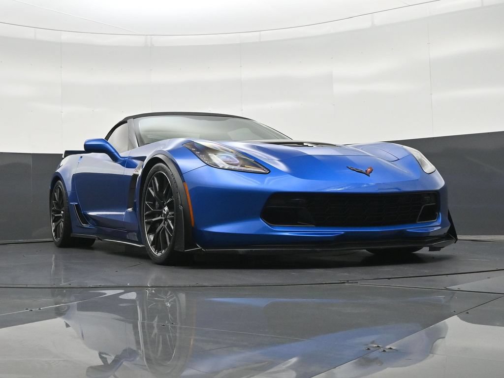 Used 2016 Chevrolet Corvette Z06 w/ 3LZ Preferred Equipment Group RWD image 29