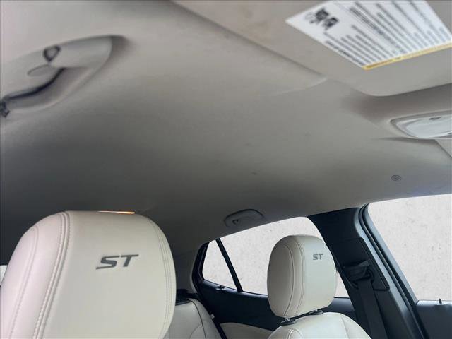 Used 2024 Buick Encore GX Sport Touring image 25