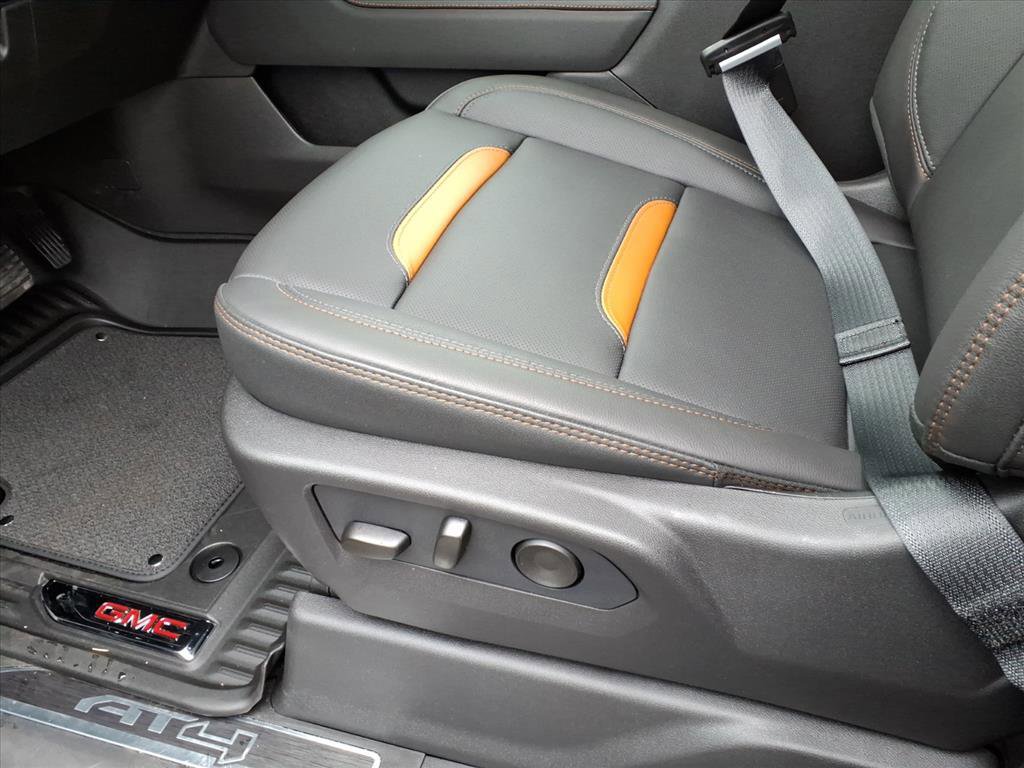 New 2026 GMC Sierra 2500 AT4 w/ AT4 Premium Plus Package image 11