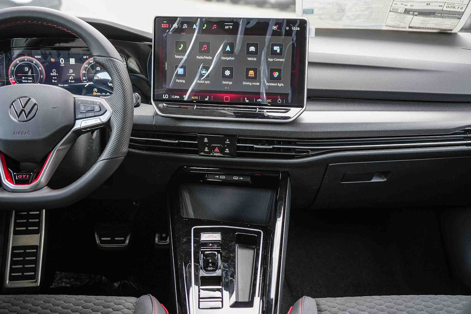 New 2026 Volkswagen GTI SE FWD image 15