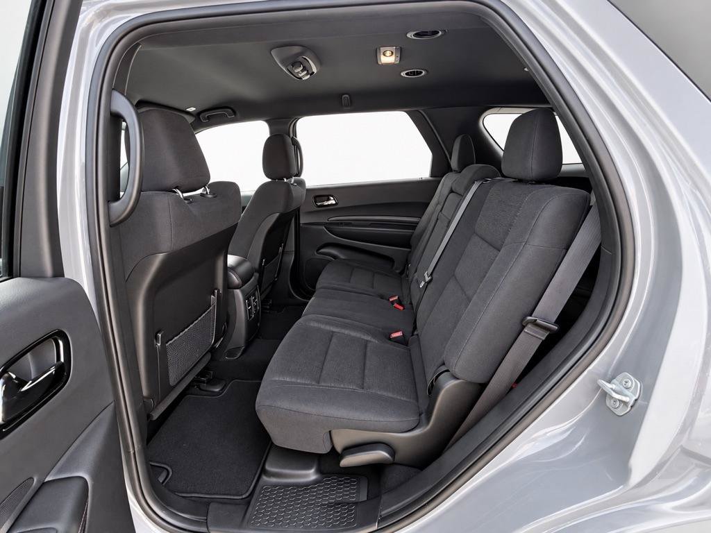Used 2025 Dodge Durango GT w/ Blacktop Package AWD/4WD image 19