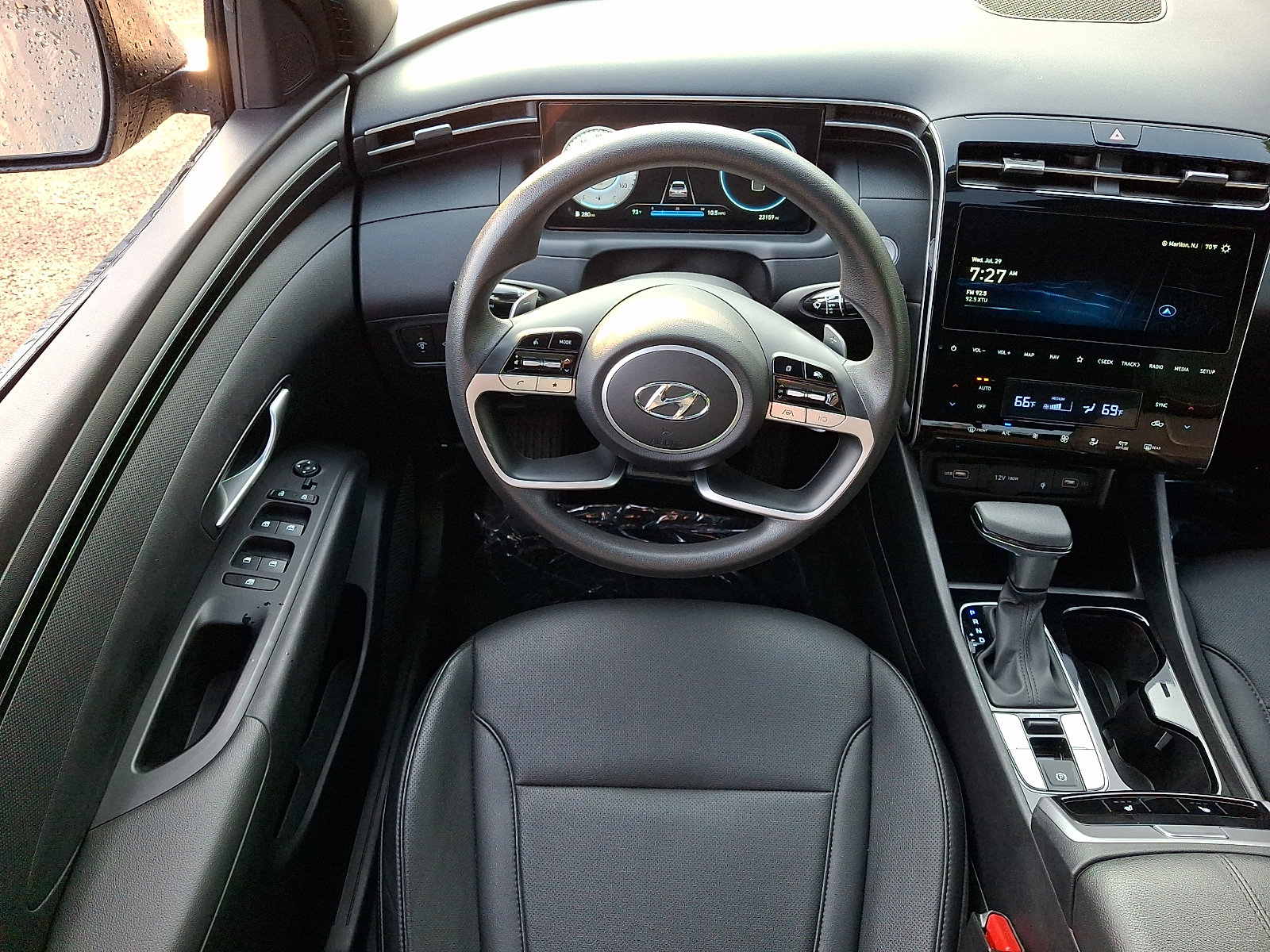 Certified 2024 Hyundai Santa Cruz Night AWD/4WD image 10