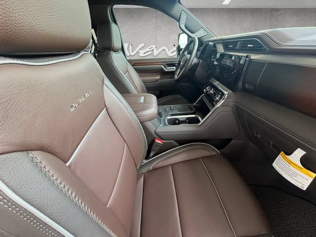 Used 2025 GMC Sierra 2500 Denali w/ Denali Reserve Package AWD/4WD image 30