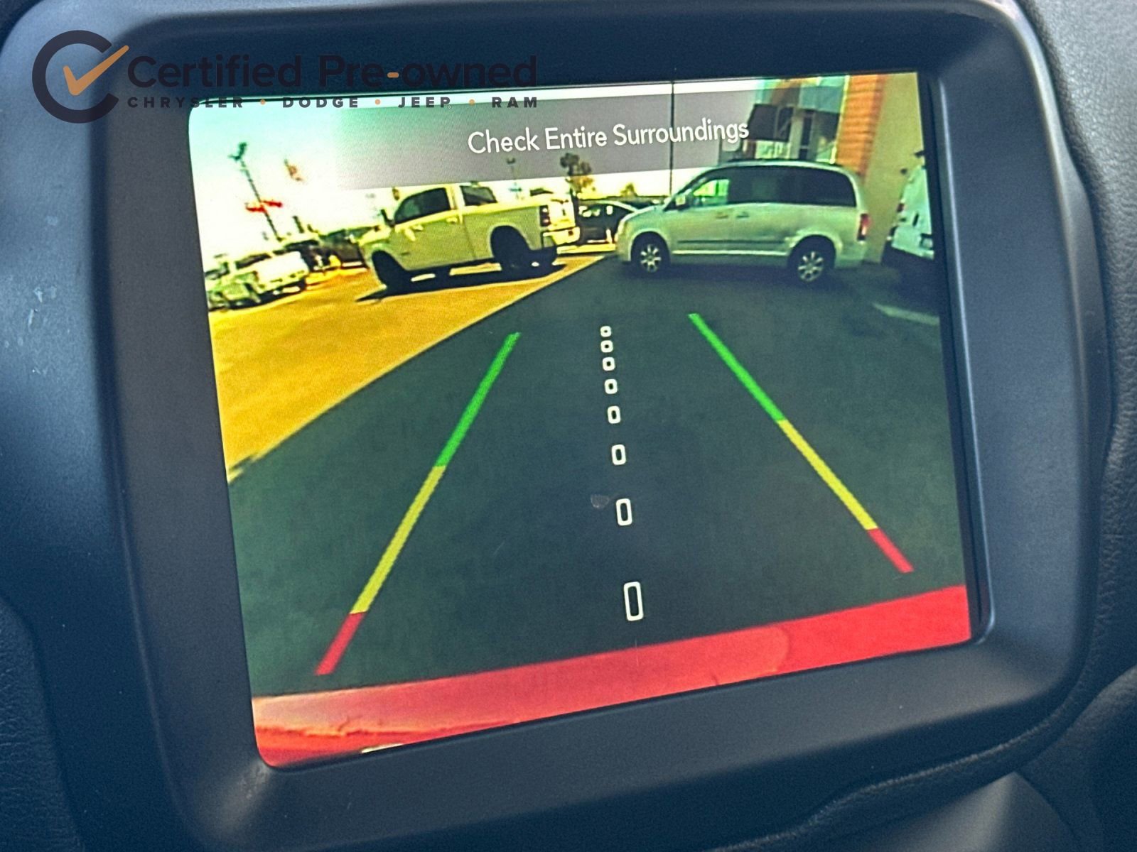 Certified 2022 Jeep Renegade Latitude image 21