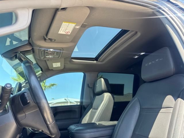 Used 2021 GMC Sierra 3500 Denali w/ Denali Ultimate Package AWD/4WD image 22