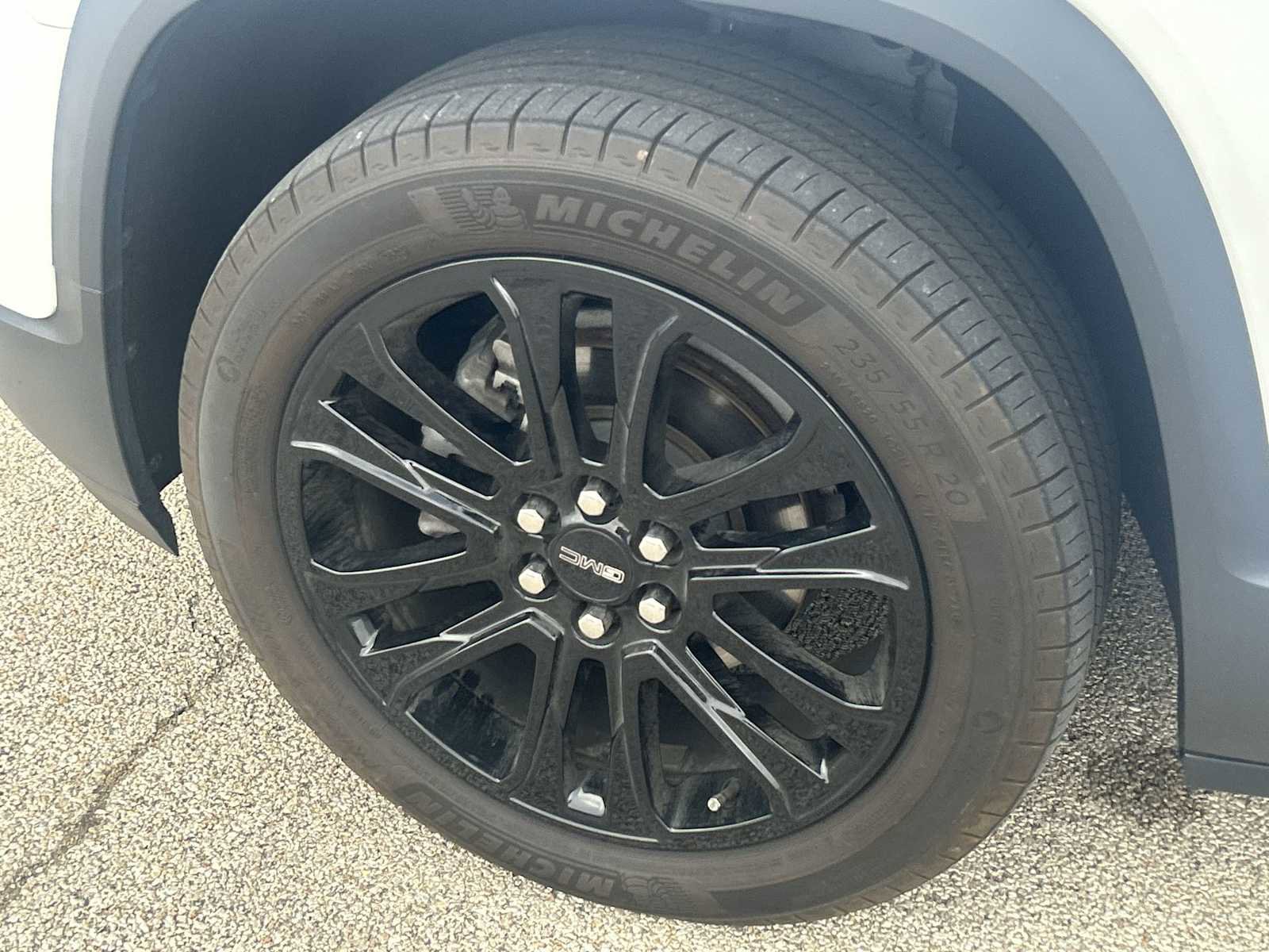 Used 2023 GMC Acadia SLT w/ Elevation Edition image 31