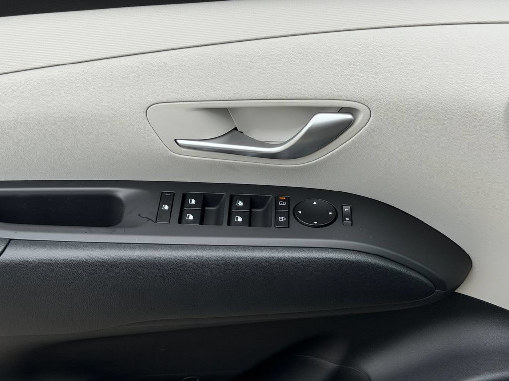 New 2026 Hyundai Tucson Blue SE AWD/4WD image 30