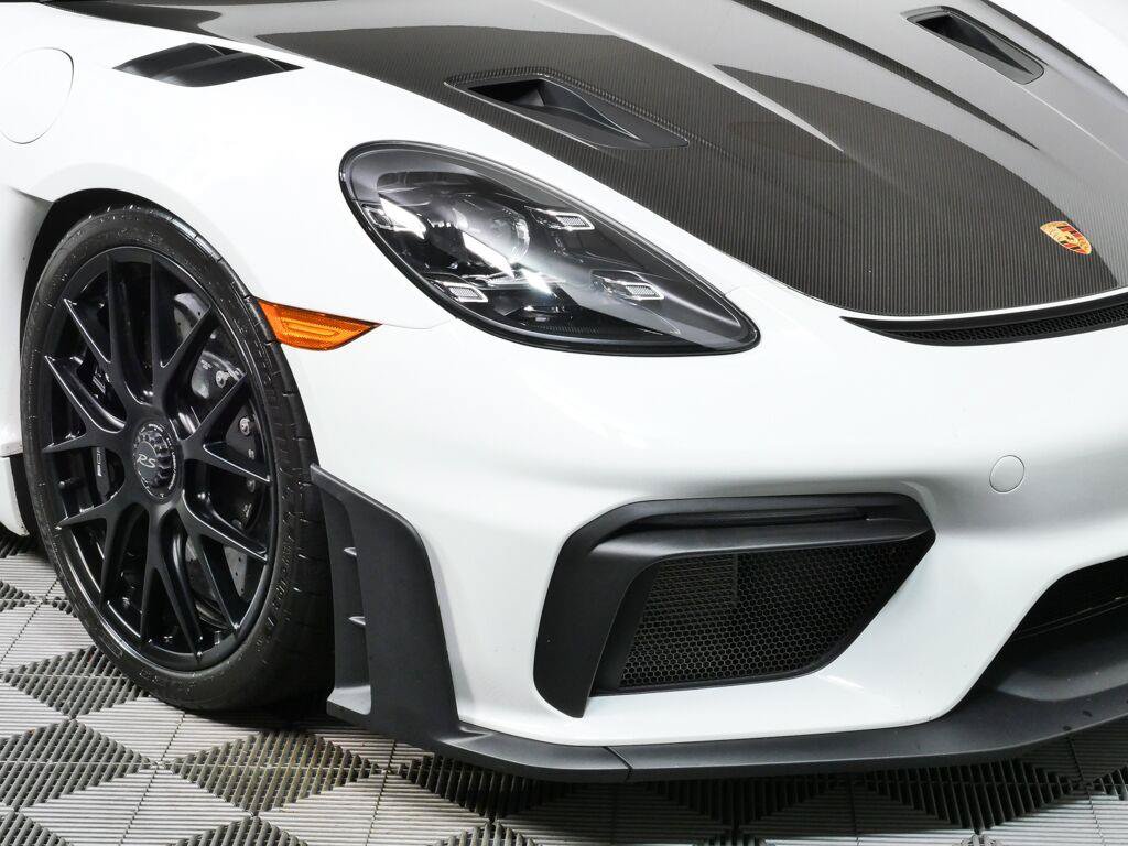 Certified 2025 Porsche 718 Cayman GT4 RS RWD image 33