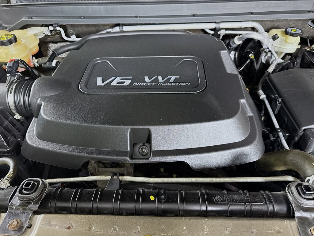 Used 2016 Chevrolet Colorado Z71 AWD/4WD image 30