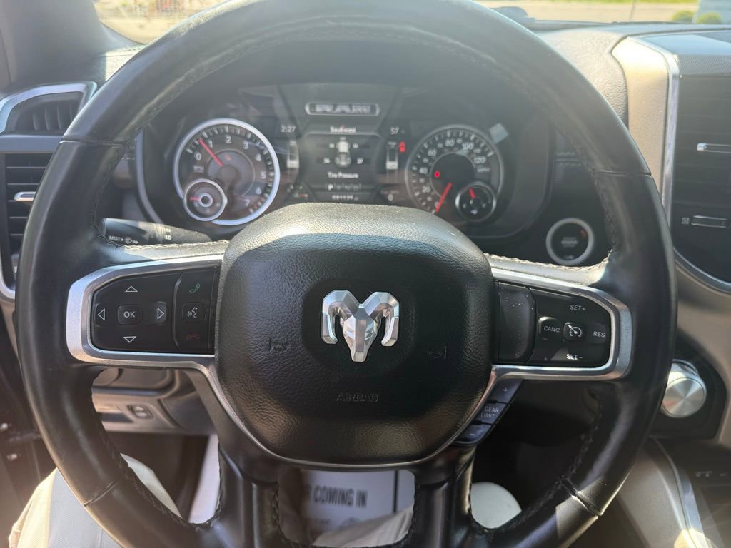 Used 2019 RAM 1500 Laramie w/ Sport Appearance Package image 7