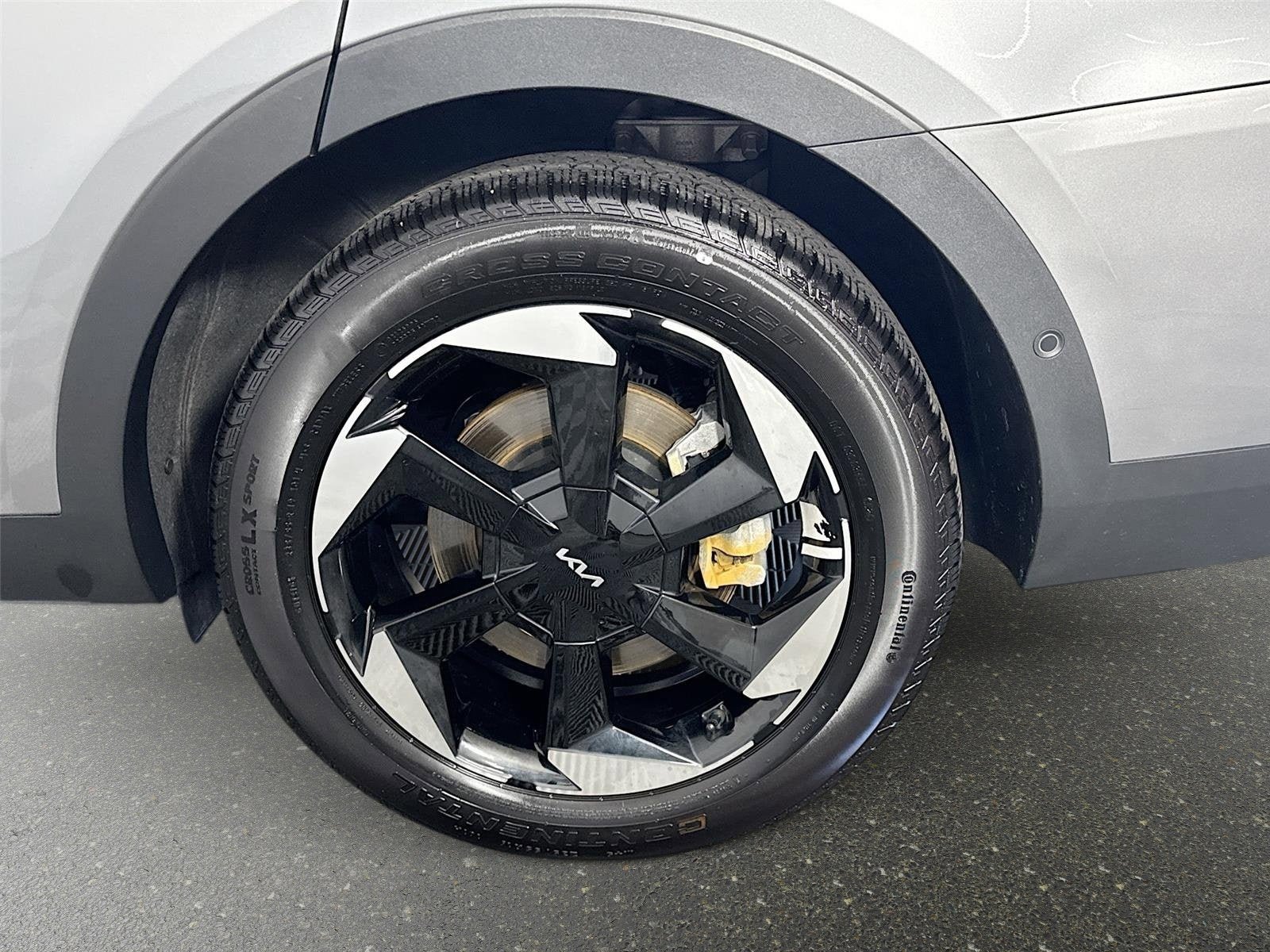Certified 2025 Kia Sorento SX Prestige AWD/4WD image 33