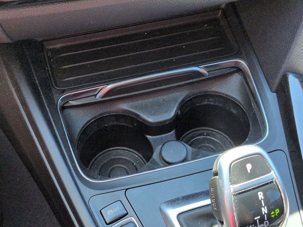 Used 2017 BMW 330i Sedan image 12