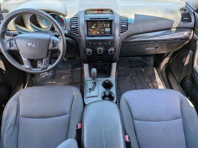 Used 2013 Kia Sorento LX AWD/4WD image 14