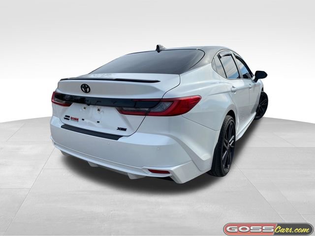 Used 2025 Toyota Camry XSE w/ Premium Plus Package AWD/4WD image 3