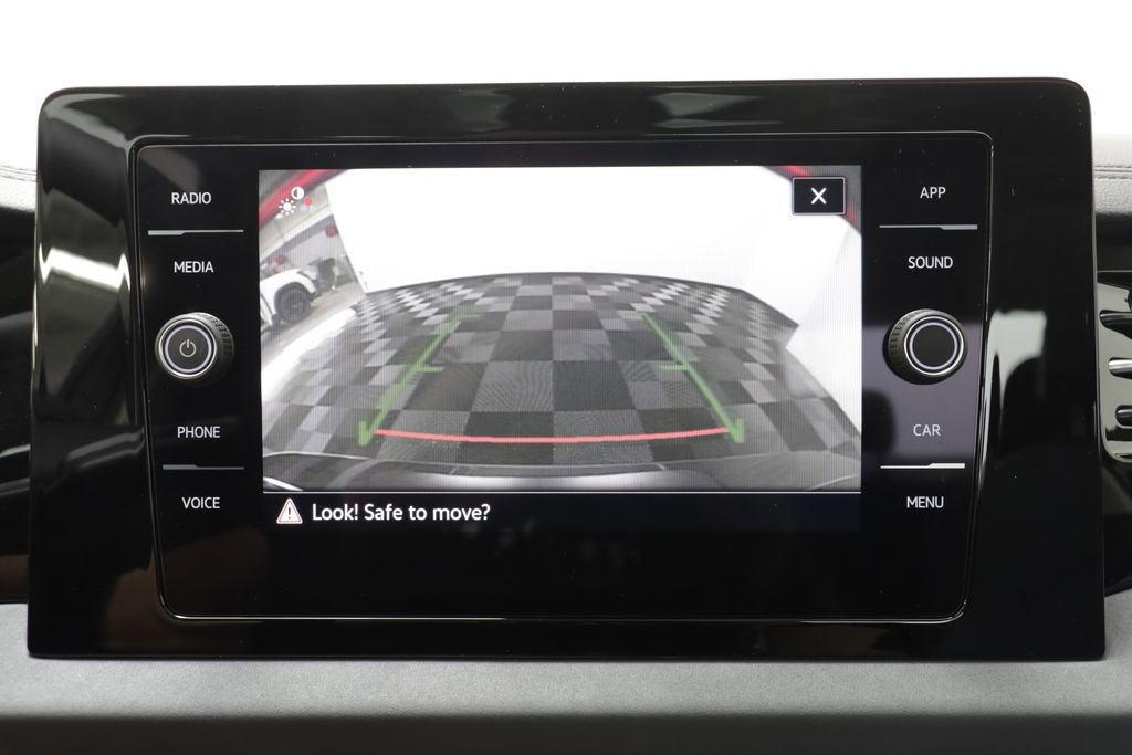 New 2026 Volkswagen Jetta SE FWD image 11