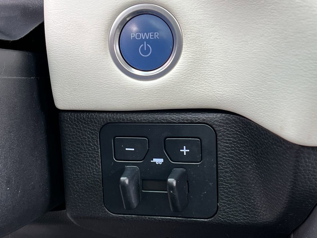 Used 2023 Toyota Tundra Capstone image 31