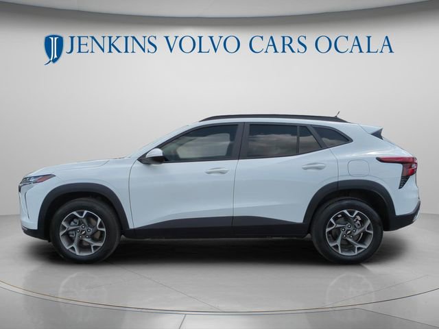 Used 2025 Chevrolet Trax LT w/ Driver Confidence Package image 6