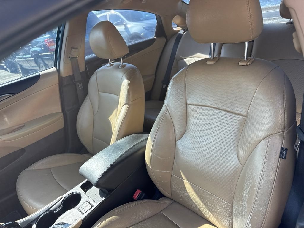 Used 2013 Hyundai Sonata Limited w/ Premium Pkg FWD image 10