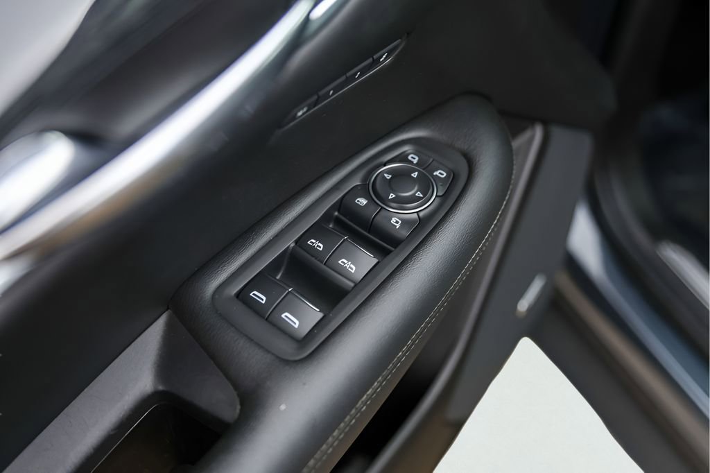 Used 2021 Cadillac XT5 Premium Luxury FWD image 27