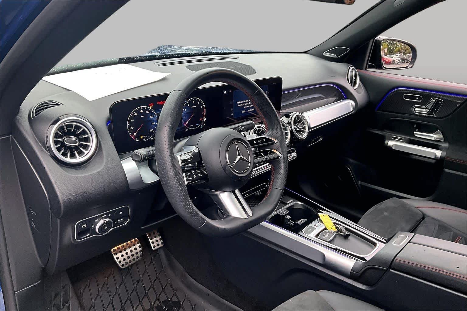 Certified 2024 Mercedes-Benz GLB 250 image 35