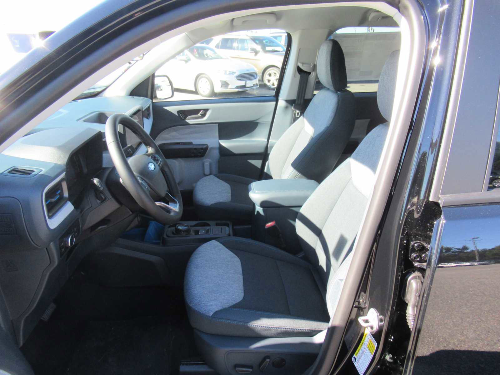 New 2025 Ford Maverick XLT w/ Equipment Group 301A image 16