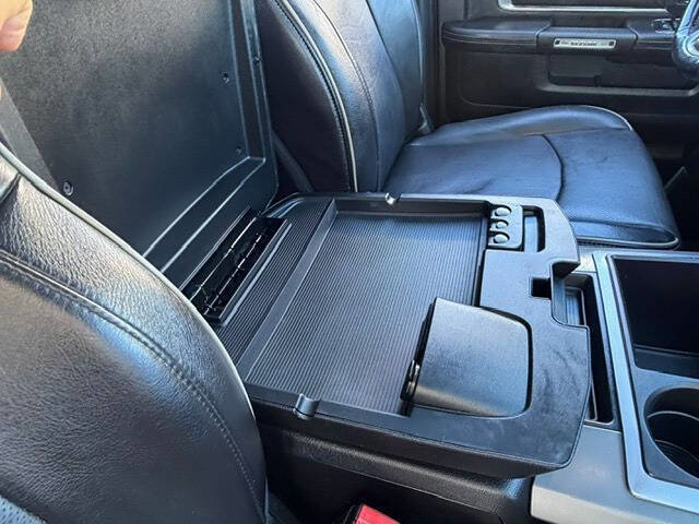 Used 2015 RAM 2500 Limited AWD/4WD image 36