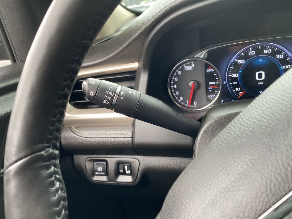 Used 2018 GMC Acadia Denali w/ Technology Package AWD/4WD image 23