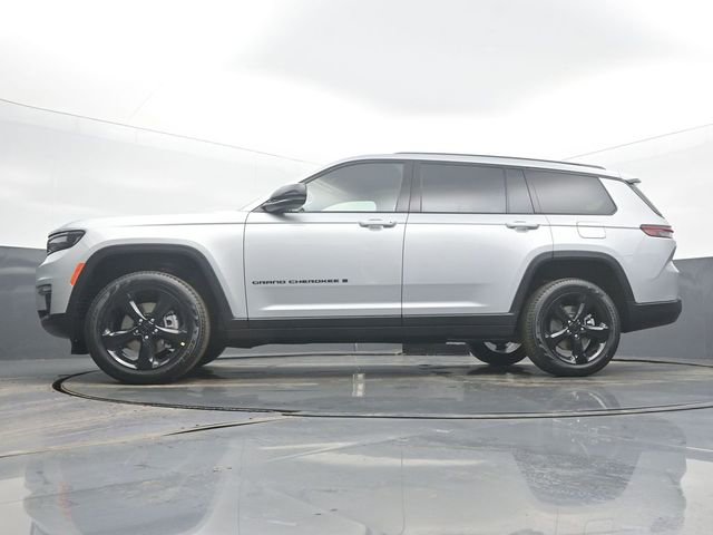 New 2025 Jeep Grand Cherokee L Limited w/ Black Appearance Package image 49