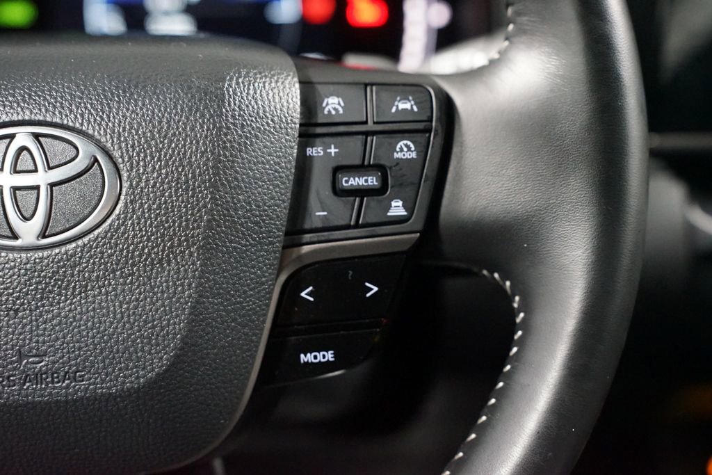 Certified 2025 Toyota Camry SE image 13