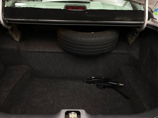 Used 2004 Mercury Grand Marquis LS RWD image 12