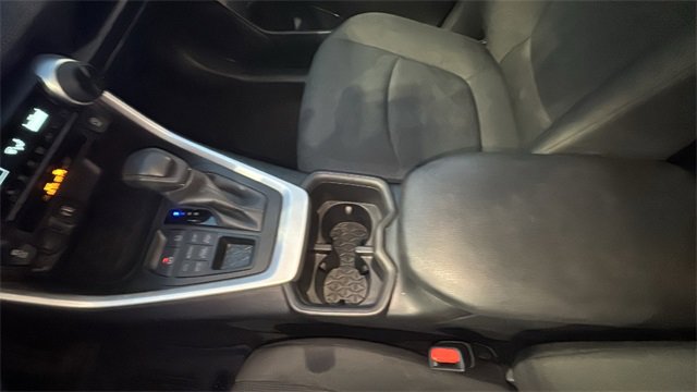 Used 2024 Toyota RAV4 LE image 19
