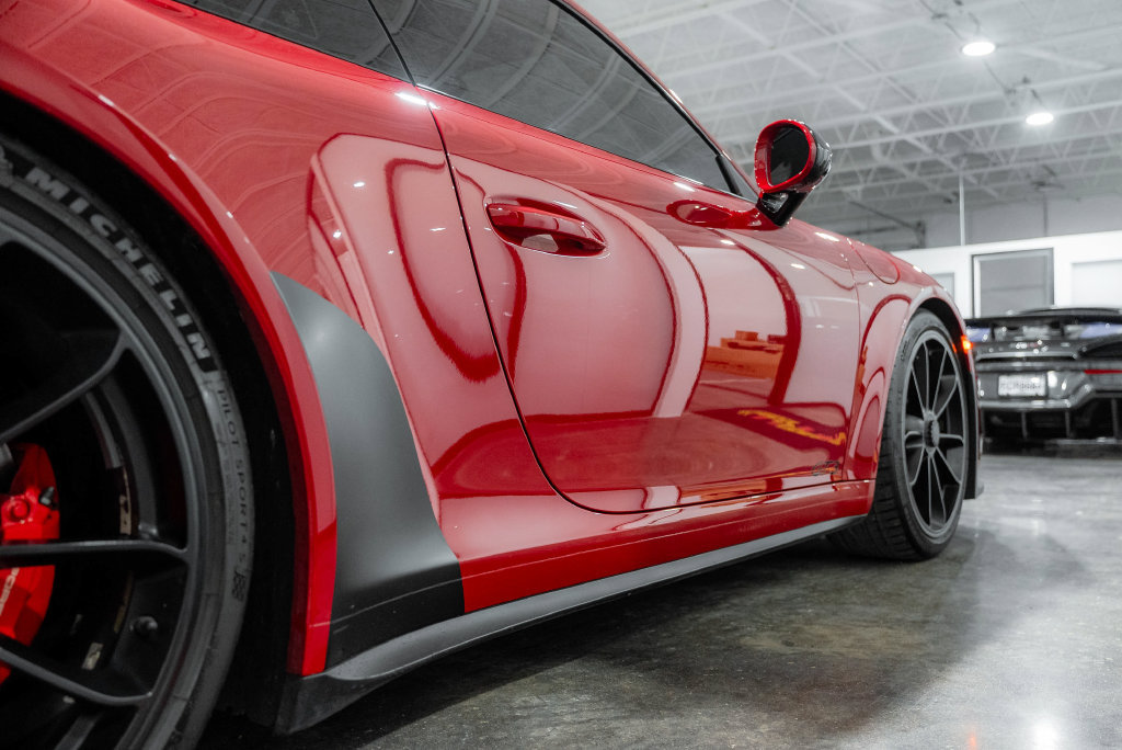 Used 2018 Porsche 911 GT3 RWD image 37