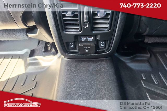 Used 2021 Dodge Durango R/T w/ Tow 'N Go Package AWD/4WD image 25