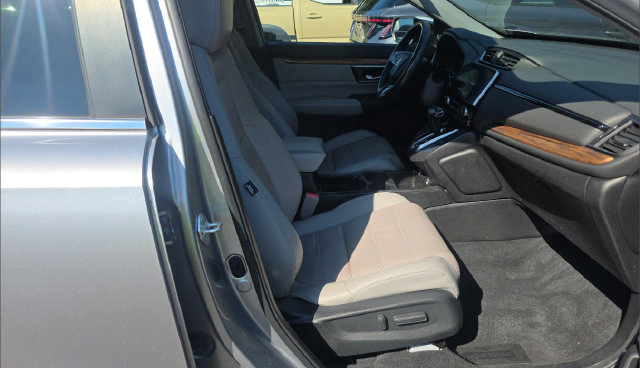 Used 2022 Honda CR-V EX-L image 9