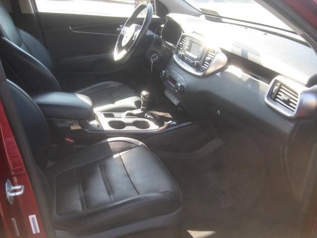 Used 2016 Kia Sorento EX image 17