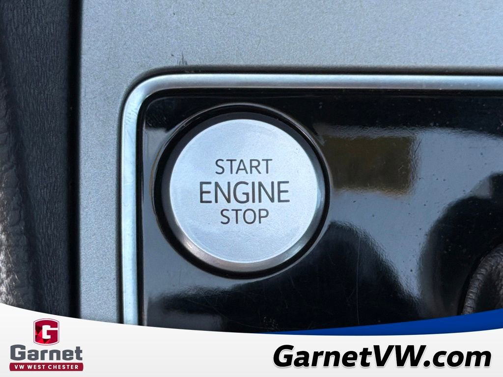 Used 2021 Volkswagen Passat 2.0T R-Line image 32