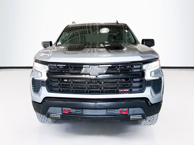 Used 2023 Chevrolet Silverado 1500 LT Trail Boss w/ Convenience Package II AWD/4WD image 4