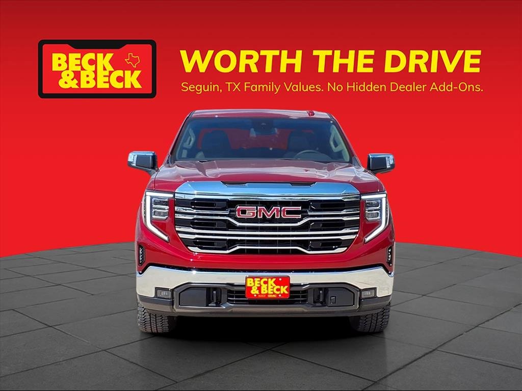 New 2026 GMC Sierra 1500 SLT image 2