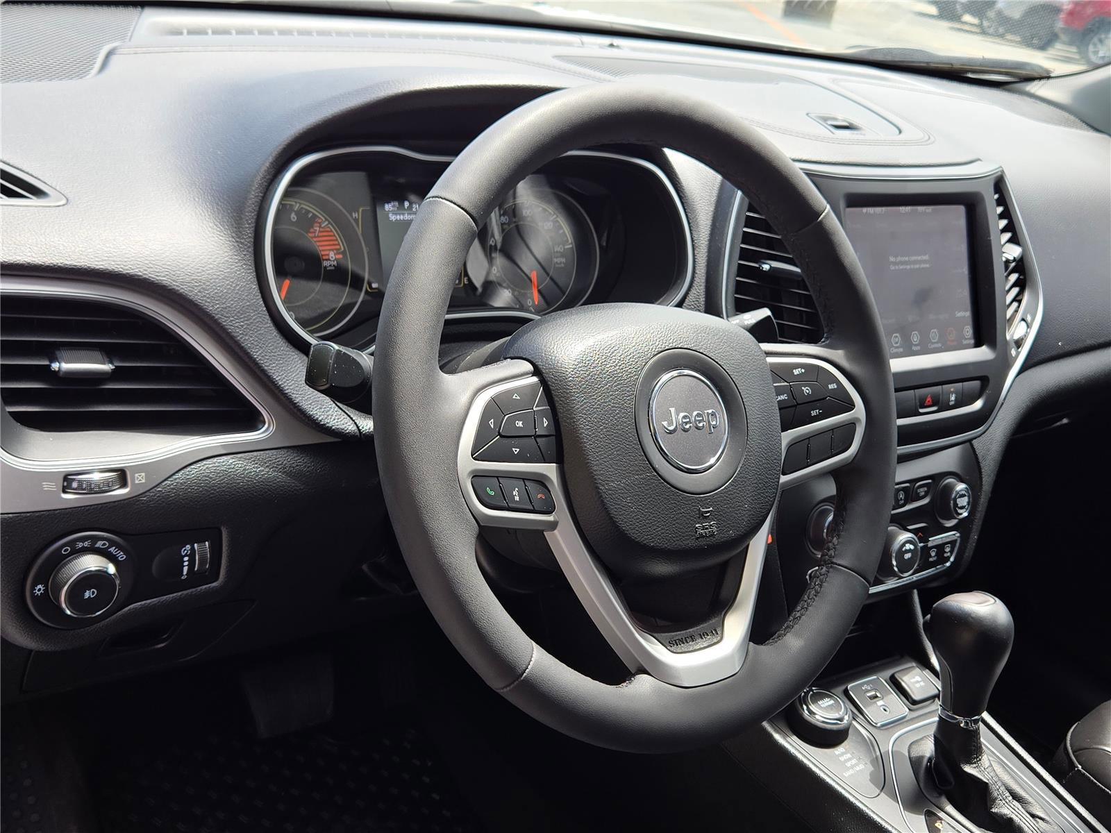 Used 2022 Jeep Cherokee Latitude w/ Sun & Sound Group AWD/4WD image 20