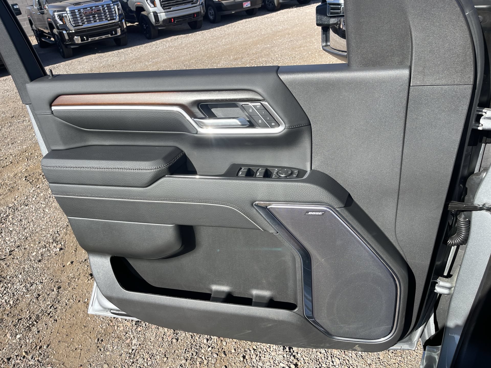 New 2026 GMC Sierra 2500 Denali w/ Denali Reserve Package AWD/4WD image 71