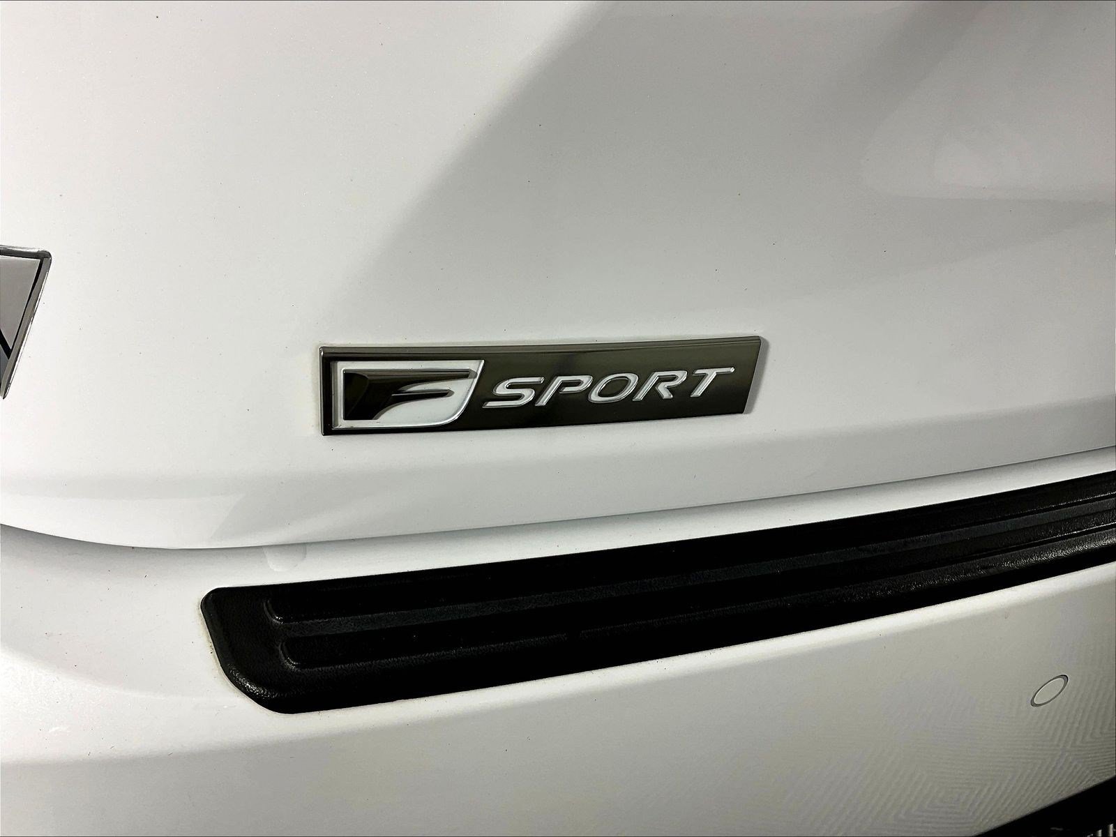 Used 2022 Lexus RX 350 F Sport w/ Cold Area Package (CT) AWD/4WD image 24
