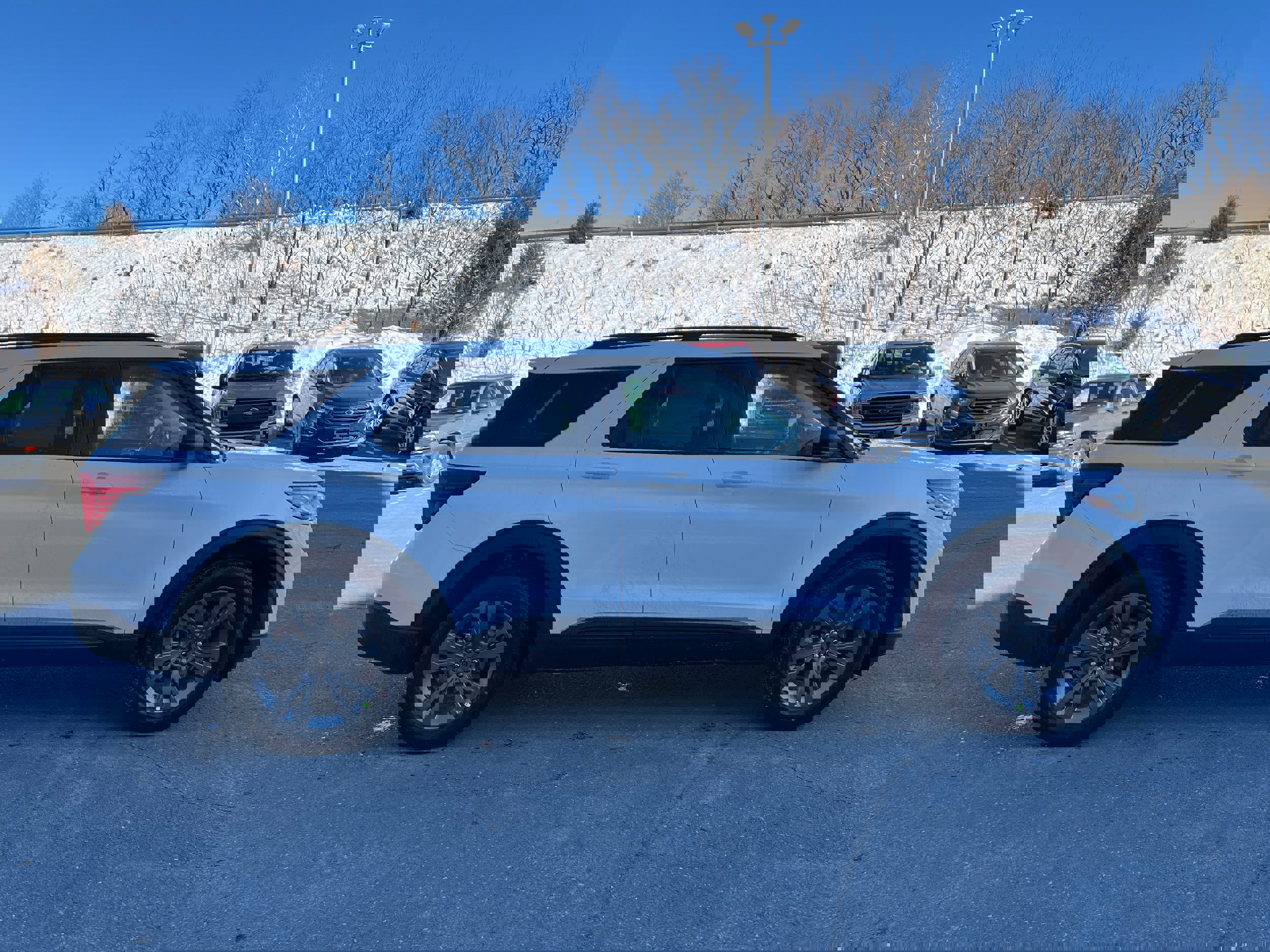 New 2026 Ford Explorer Active w/ Active Comfort Package image 4