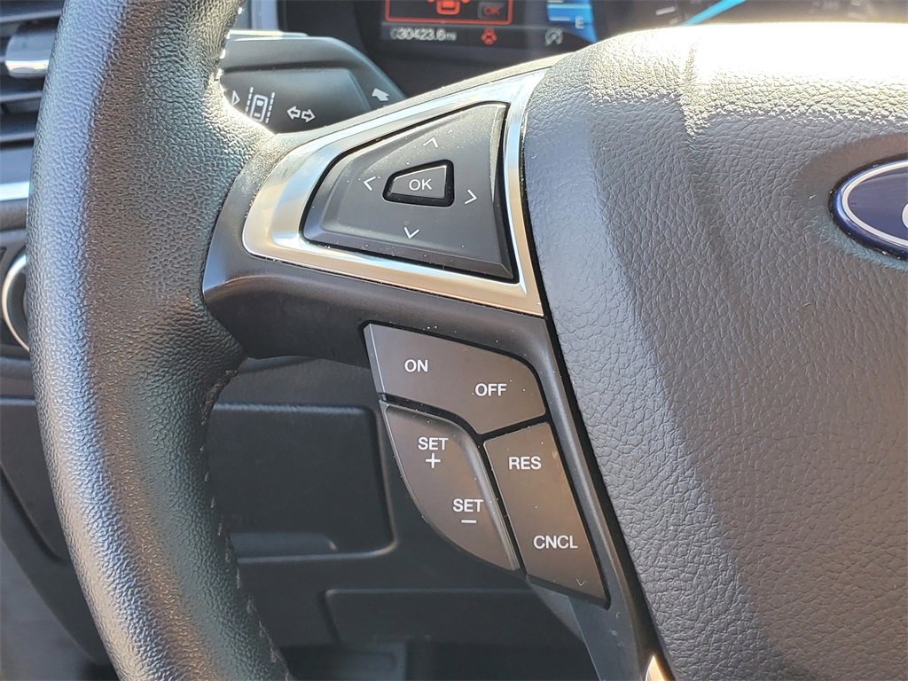 Used 2024 Ford Edge Titanium image 16