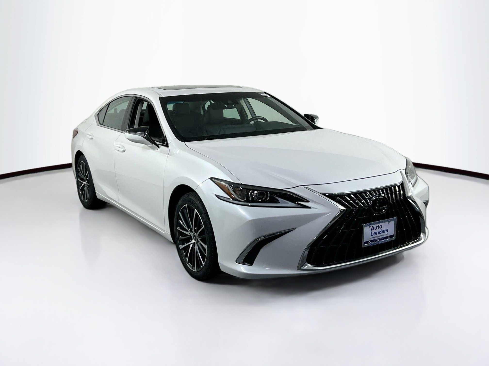 Used 2025 Lexus ES 350 w/ Premium Package FWD image 3
