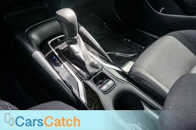 Used 2020 Toyota Corolla LE FWD image 32