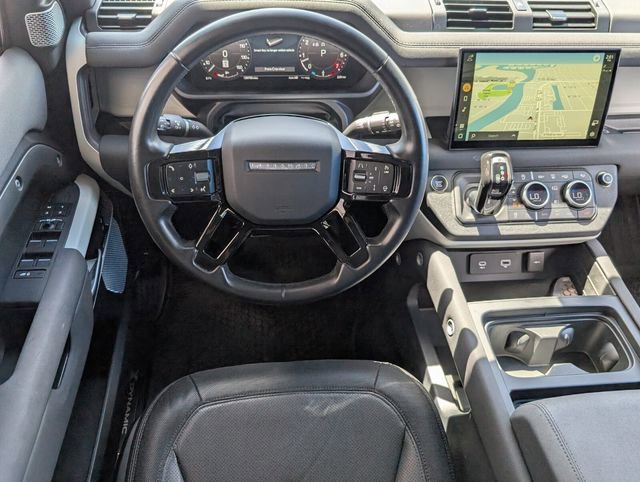 Used 2023 Land Rover Defender 130 X-Dynamic SE image 11