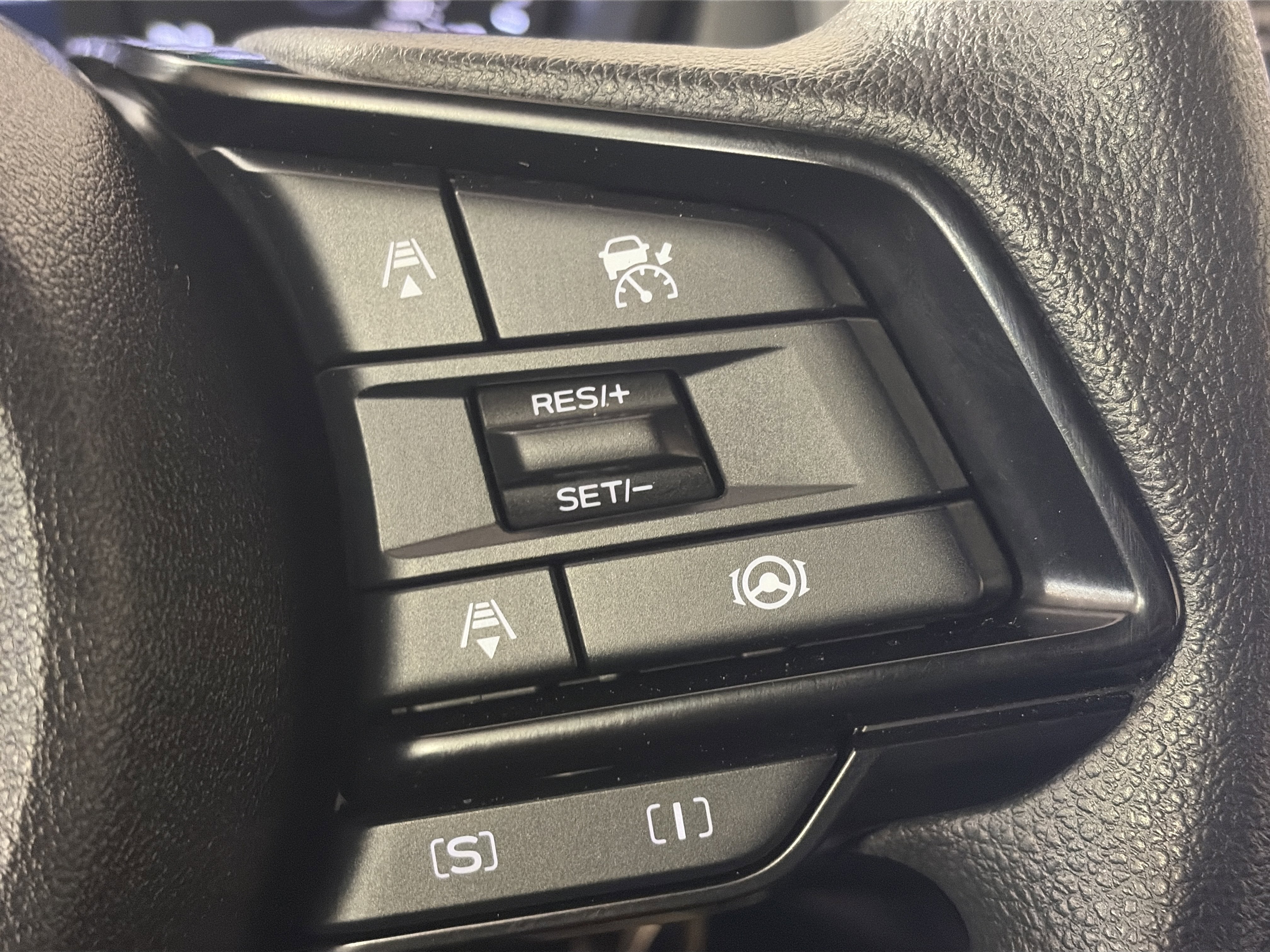 Used 2025 Subaru Forester w/ Convenience Package #1 image 19