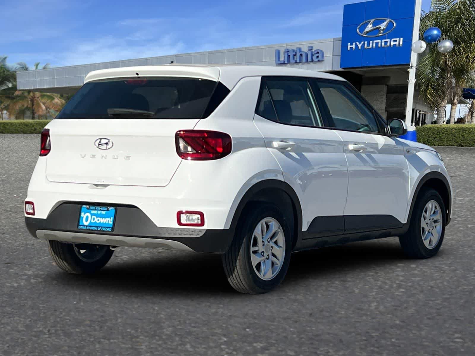 New 2026 Hyundai Venue SE FWD video 2