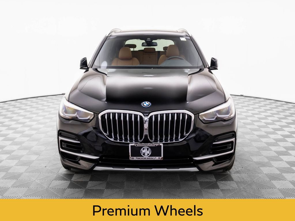 Used 2023 BMW X5 xDrive45e w/ Climate Comfort Package image 8